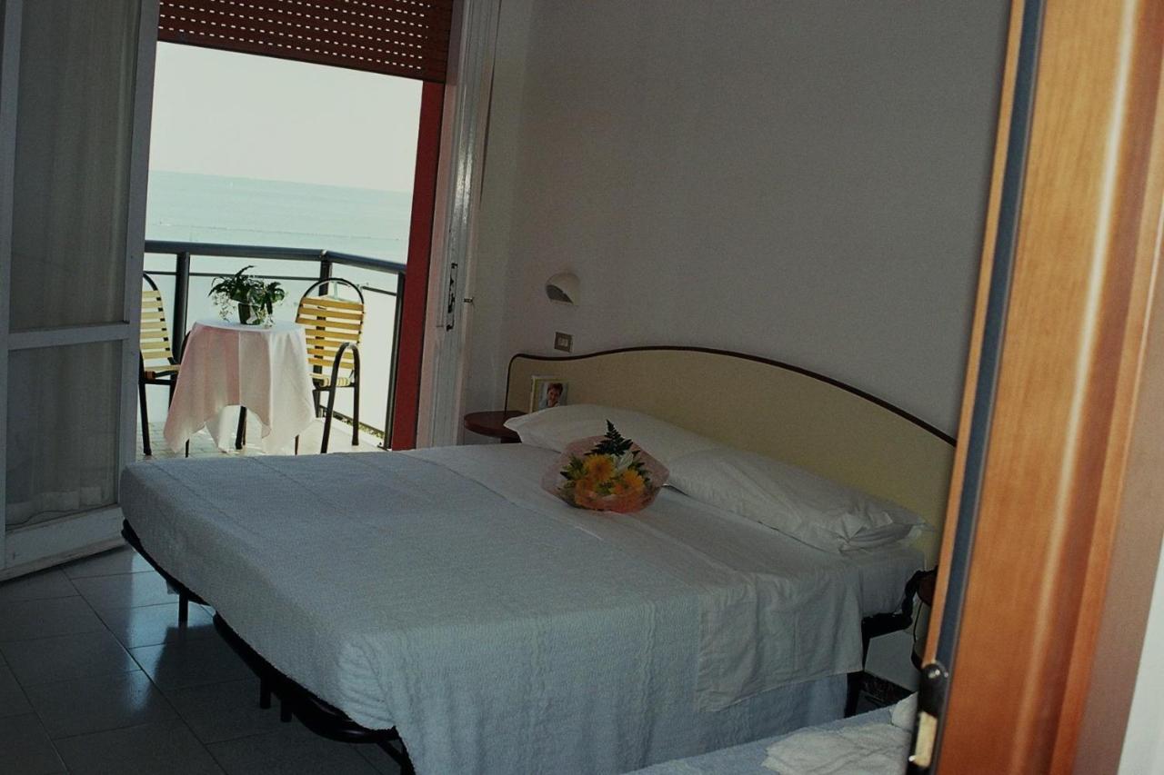 Hotel Darsena Cesenatico Zewnętrze zdjęcie